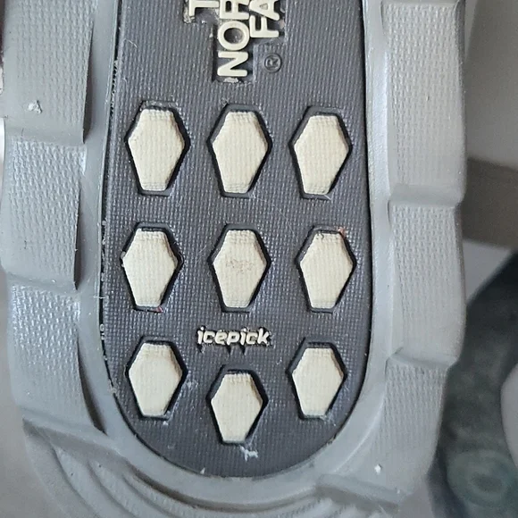 North Face Thermoball Puffer Ankle Booties Sz 7 - Picture 10 of 10